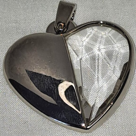 VINTAGE RARE MERCEDES BENZ LOVE ~ HEART KEY CHAIN PENDANT ~ STATEMENT BENZ BLING - Picture 7 of 10